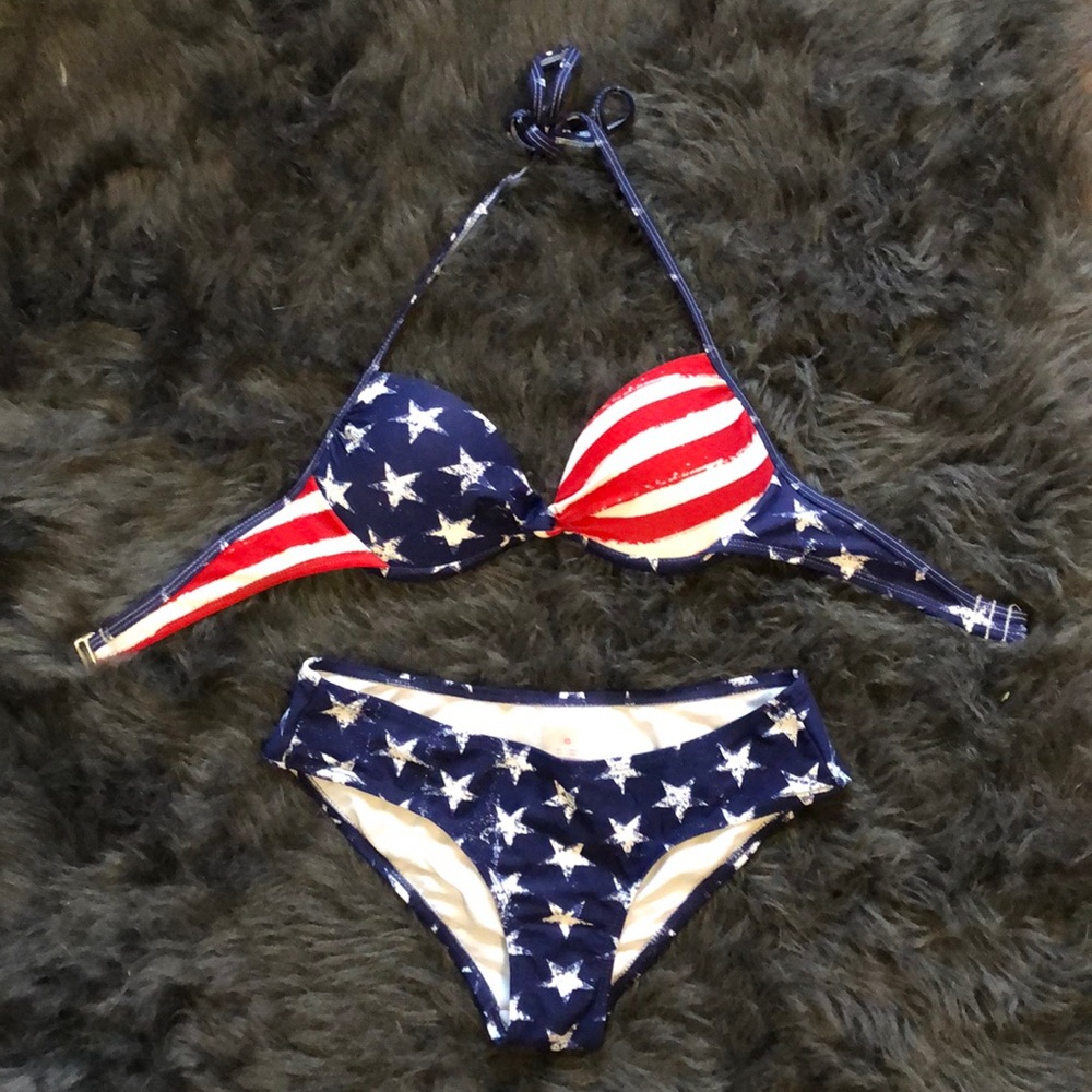 Flag bikini